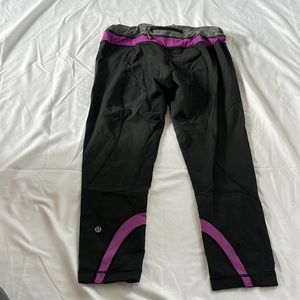 Lululemon workout pants. Great for lounging too.